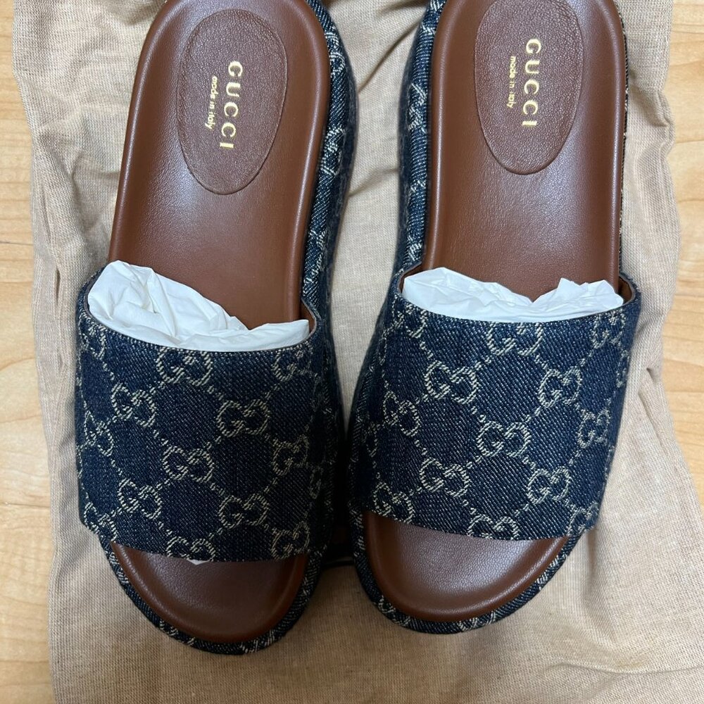 Gucci Denim GG Canvas Platform Sandals in Blue and Brown - Picture 6 of 6